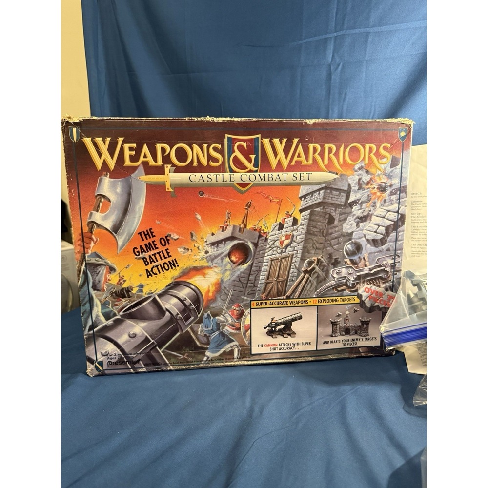 Weapons‎ & Warriors Castle Combat Game Set Pressman 1994 Read Description Please